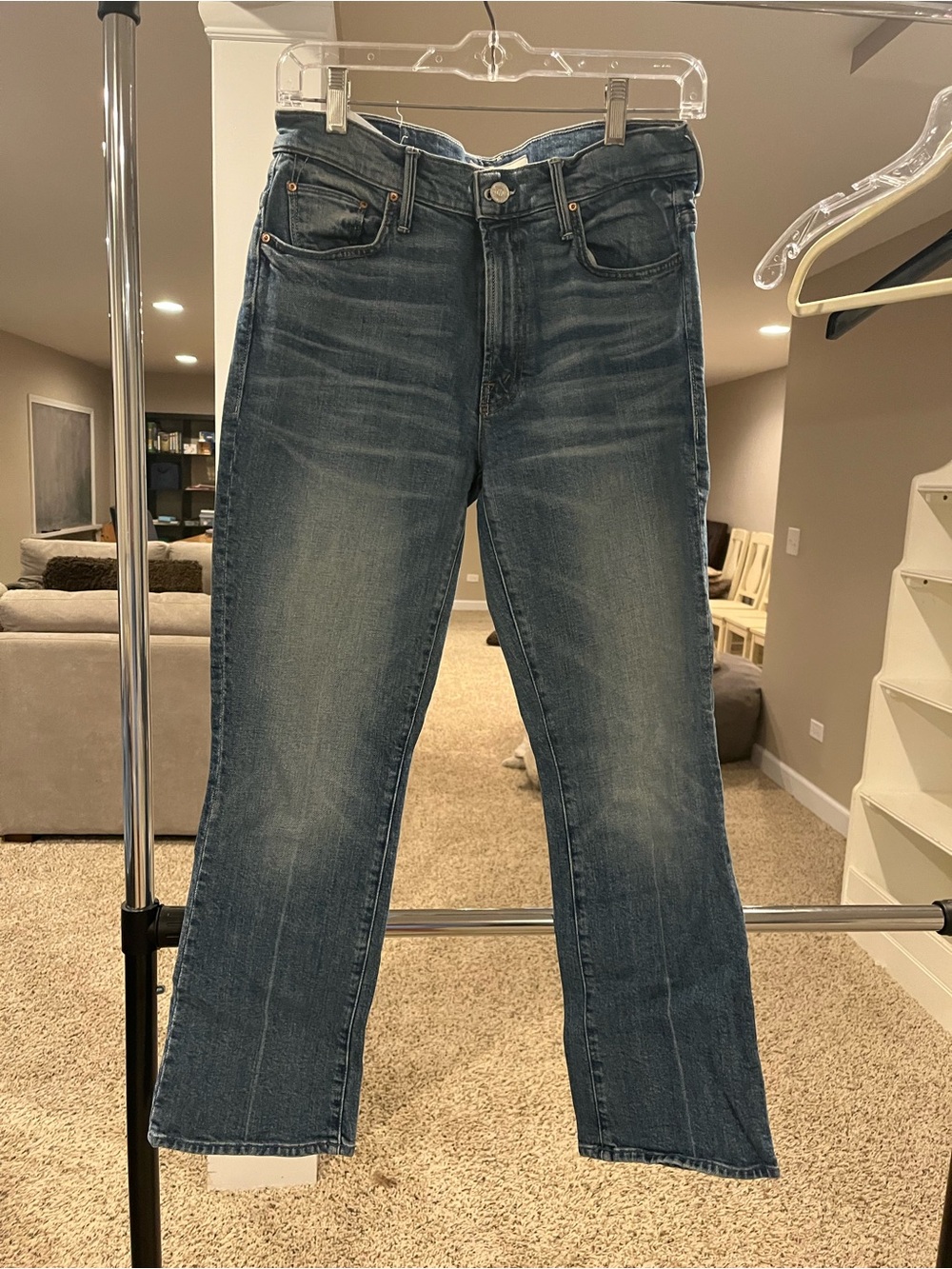 Mother Jeans- the Insider Ankle in wash Sacred